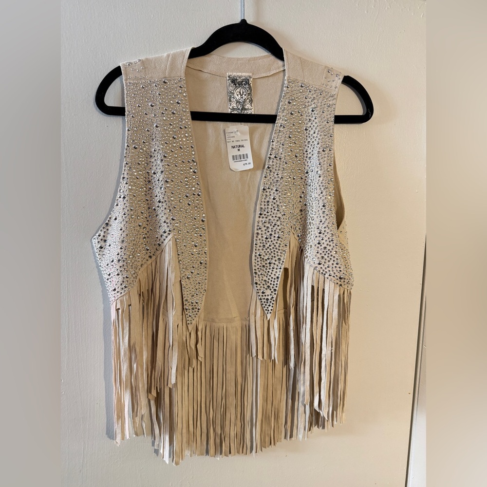 NWT Vocal Natural Fringe Suede-Look Vest with Rhinestone Trim. Size M.